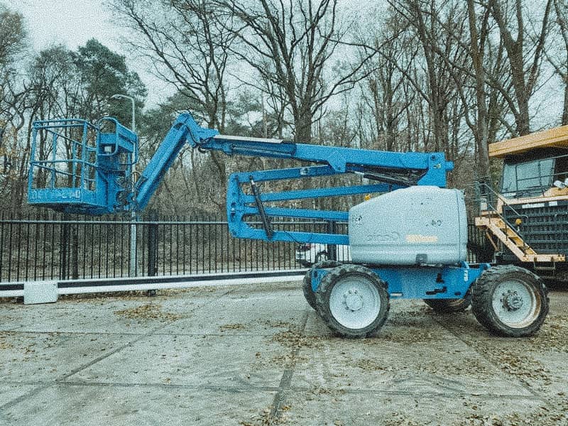 2018 Genie Z45/25 JRT Articulated Boom Lift