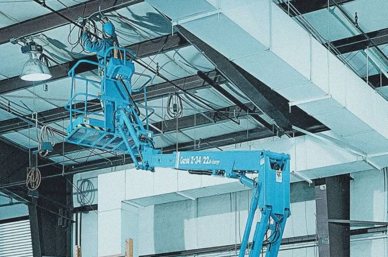 Genie GS Z34 Articulated Boom Lift